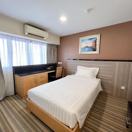 Hallmark Express Hotel Malacca Εξωτερικό φωτογραφία