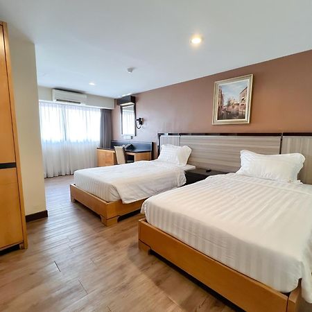 Hallmark Express Hotel Malacca Εξωτερικό φωτογραφία