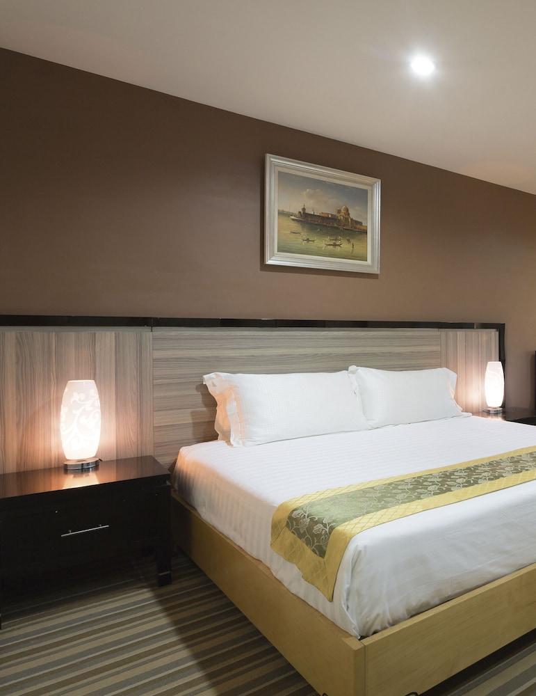 Hallmark Express Hotel Malacca Εξωτερικό φωτογραφία