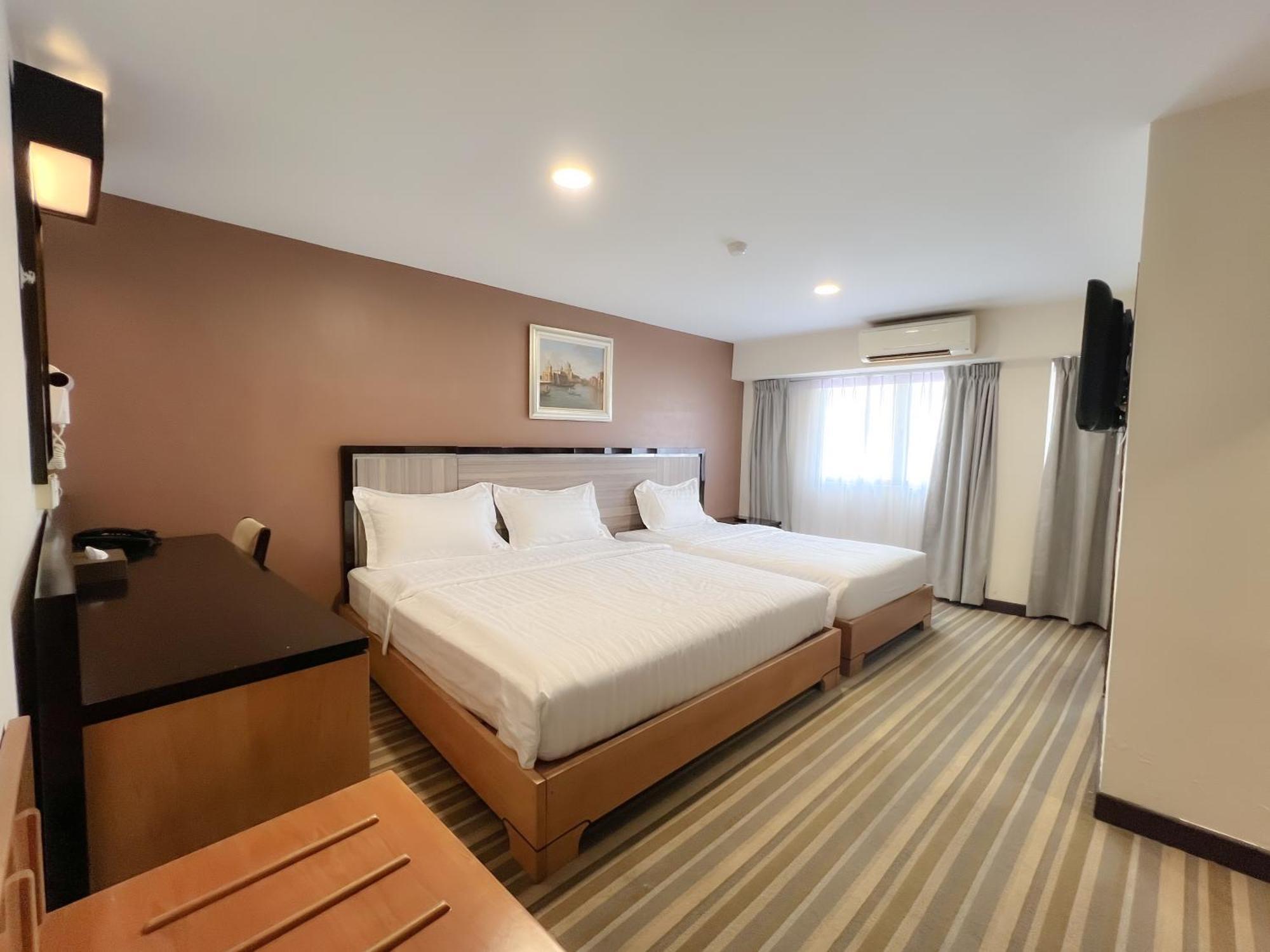 Hallmark Express Hotel Malacca Εξωτερικό φωτογραφία