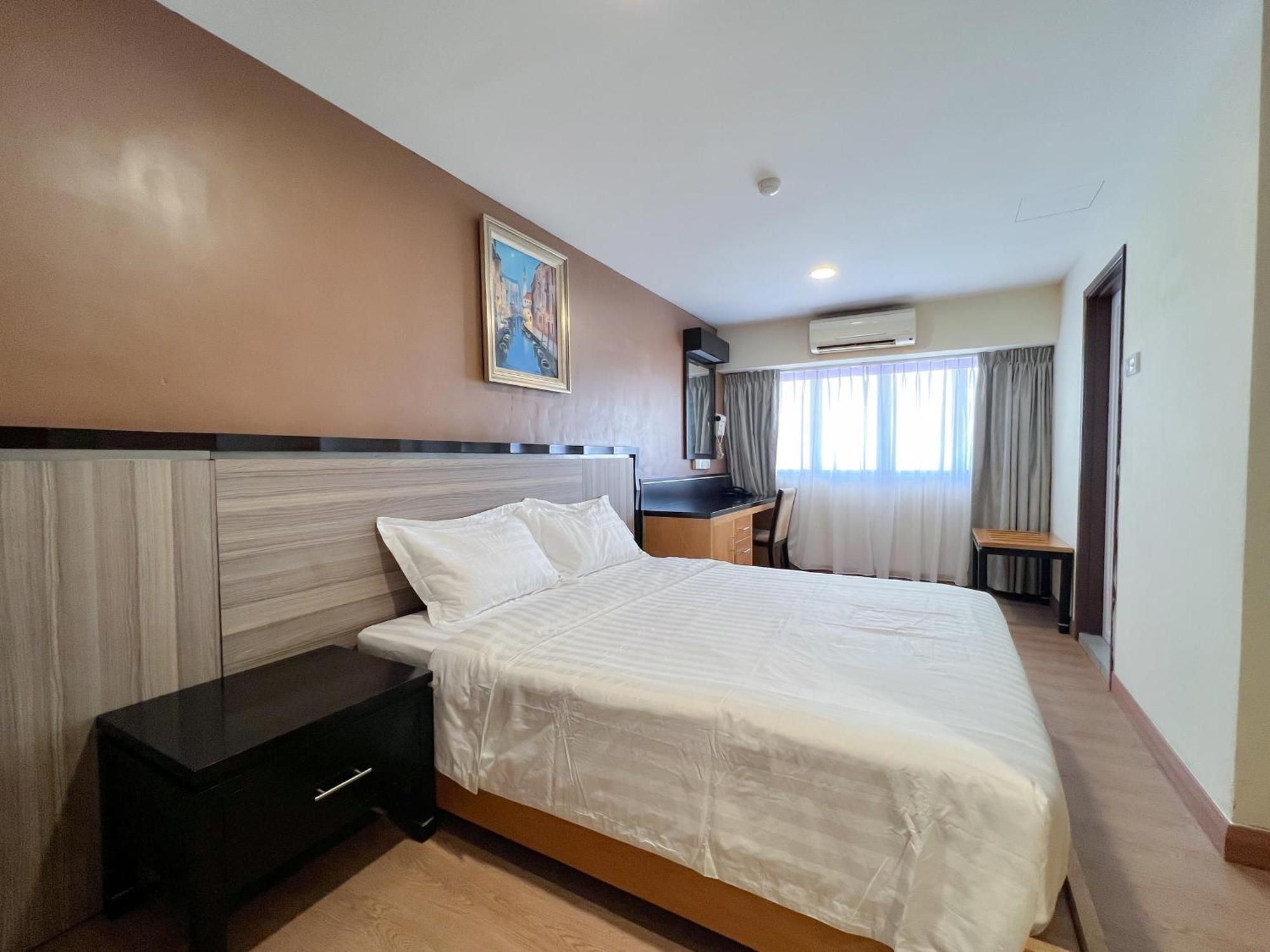 Hallmark Express Hotel Malacca Εξωτερικό φωτογραφία